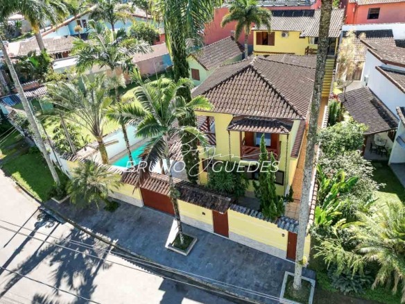casa residencial Princesa Isabel quintal com palmeiras