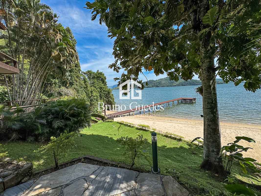 aluguel casa de praia Angra quintal amplo para lazer