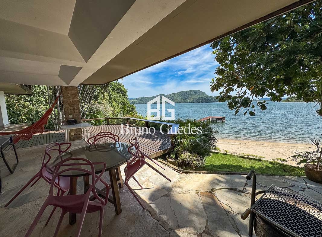 aluguel casa de praia Angra varanda gourmet com churrasqueira