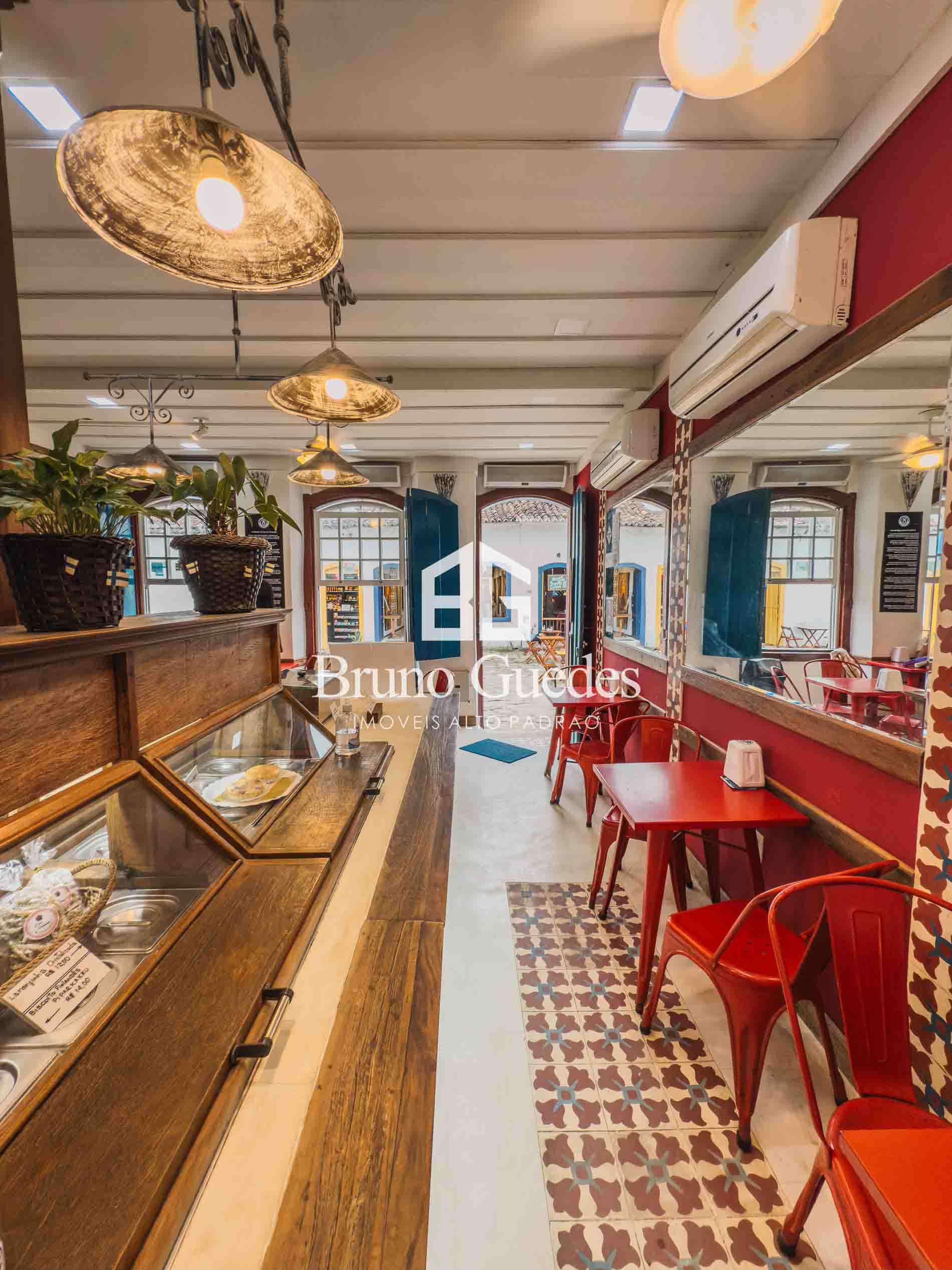 Ponto comercial charmoso no Centro Histórico de Paraty – Ideal para loja, galeria ou café