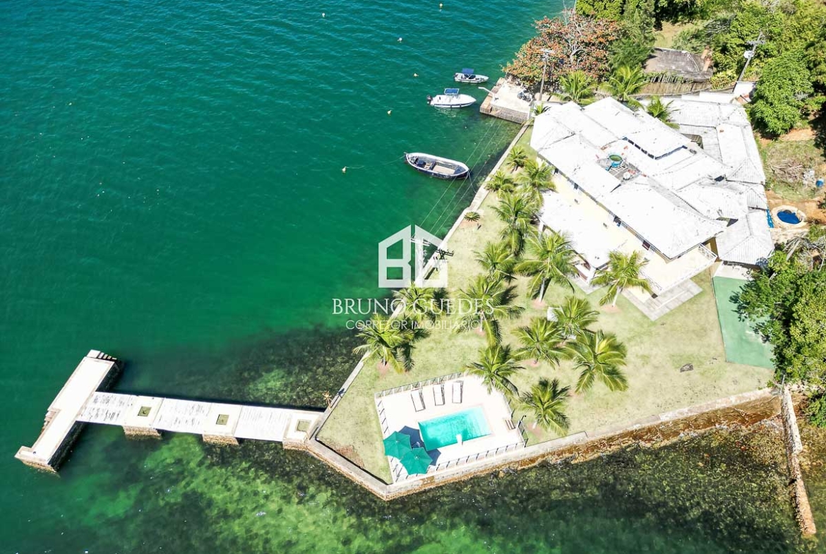 Casa de condomínio à venda na Ilha do Cavaco em Angra dos Reis – Mansão de altíssimo padrão vista aerea