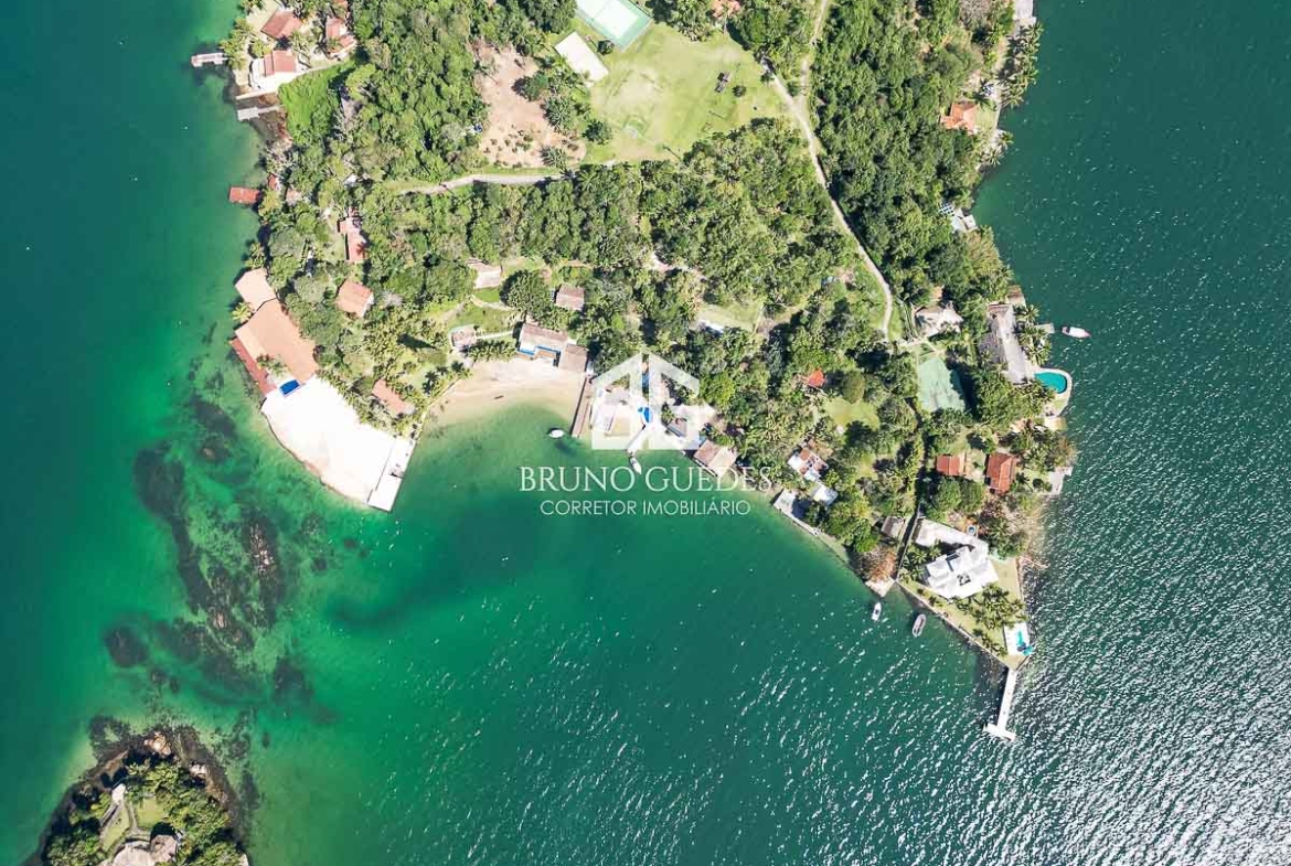 casa condomínio Angra heliponto privativo