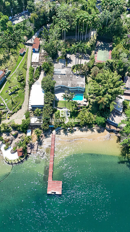 casa pé na areia a venda Angra vista aérea da propriedade