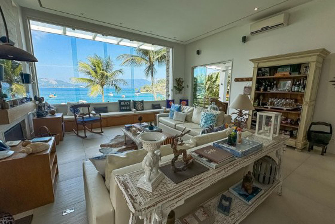 residência frente mar Mombaça cozinha equipada