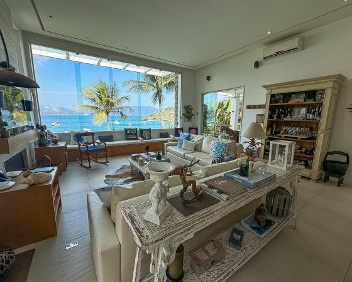 residência frente mar Mombaça cozinha equipada