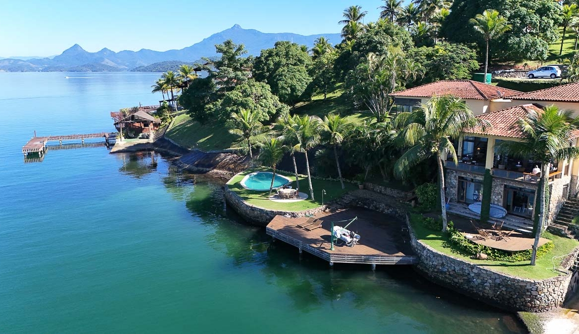 casa frente mar Angra píer privativo