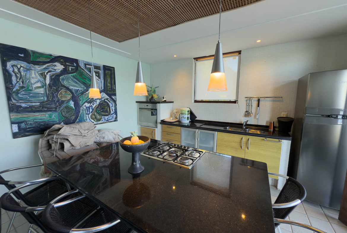 casa beira-mar Angra cozinha integrada