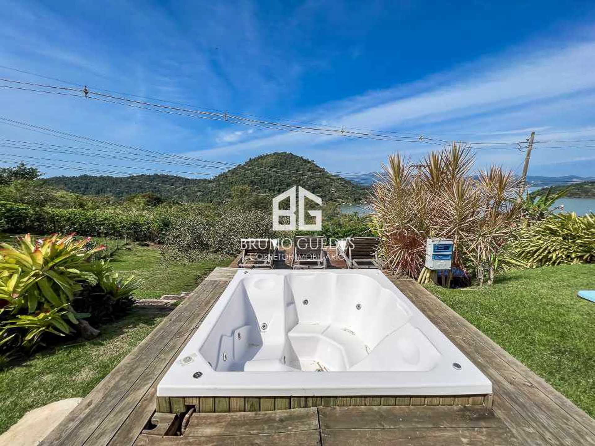 jacuzzi casa paraty praia grande