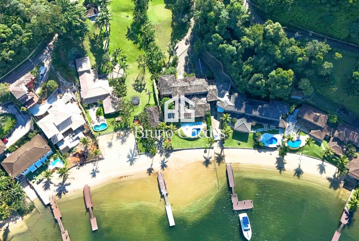 Casa luxo Caierinhas Angra com vista para o mar
