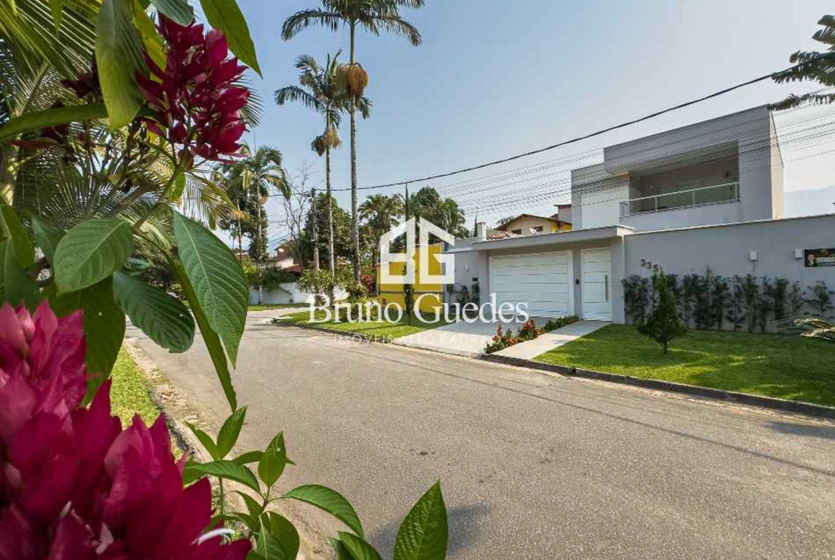 fachada da casa residencial em Angra dos Reis
