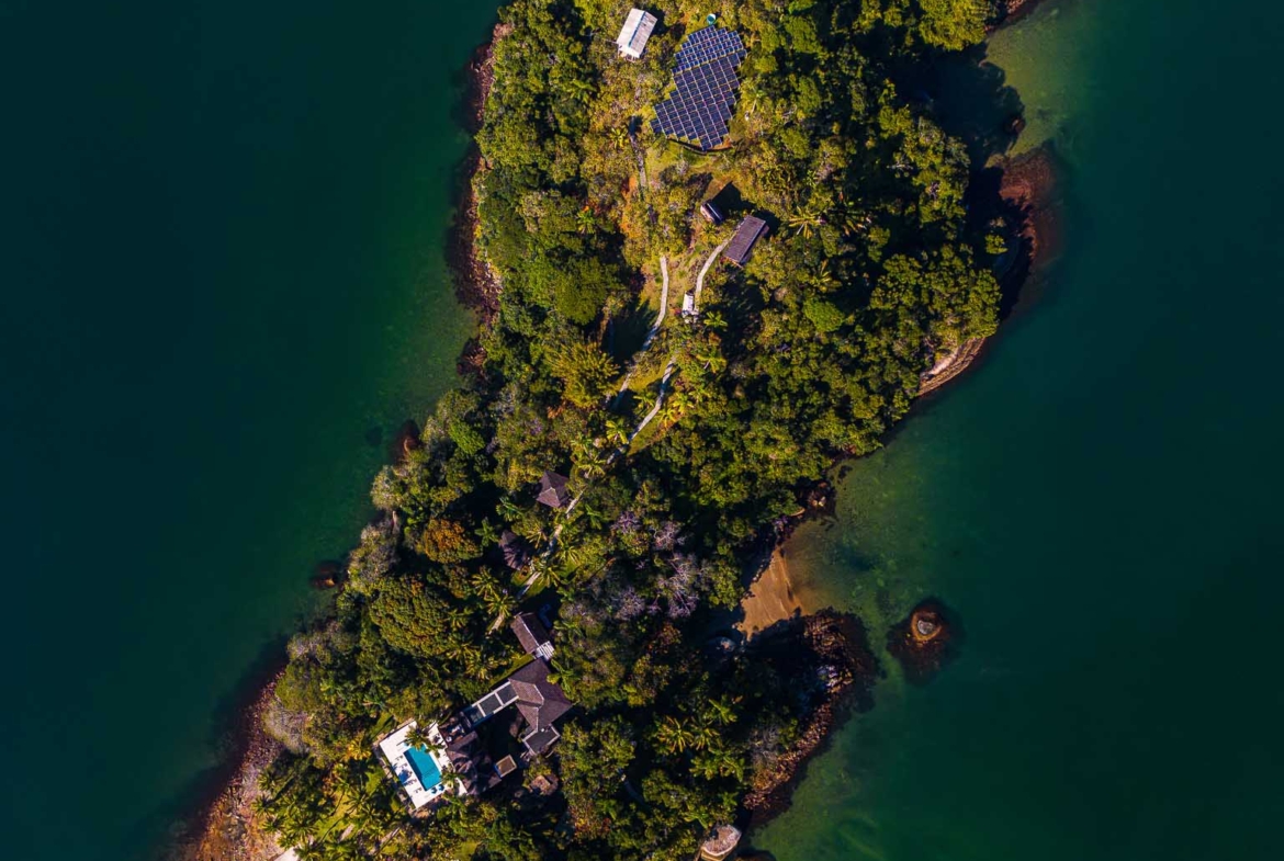 Ilha privativa em Angra dos Reis com alto padrão