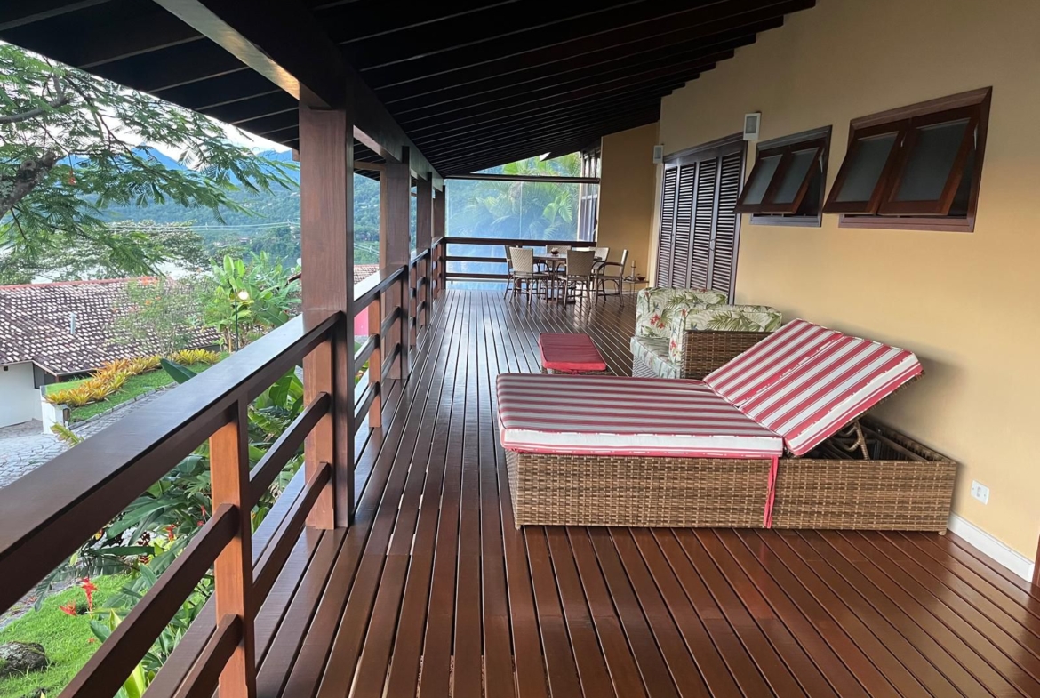 varanda vista mar paraty