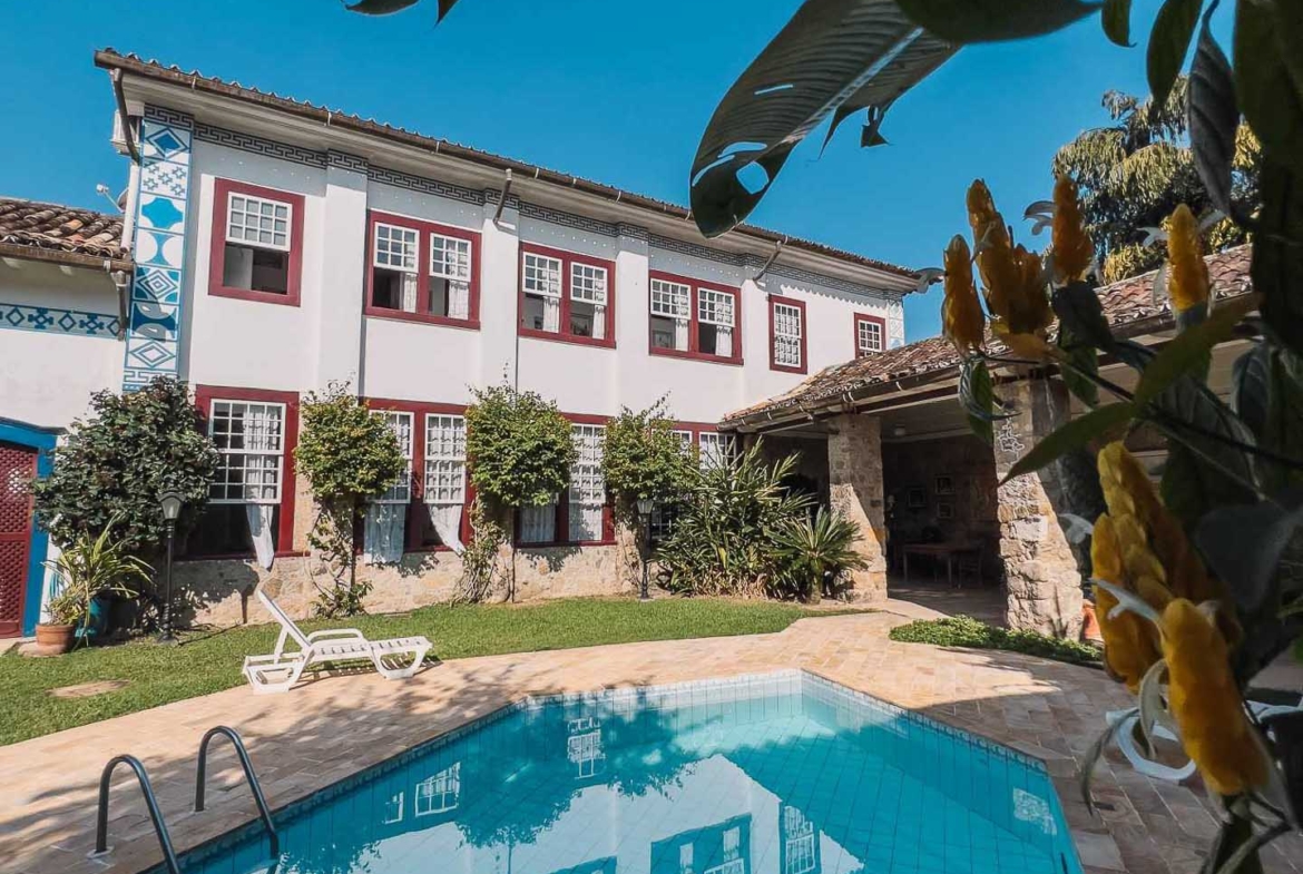 piscina sobrado histórico paraty