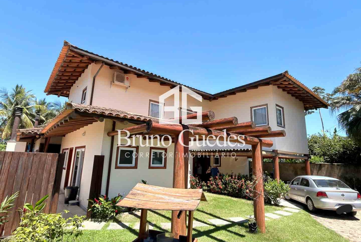 fachada de imóvel paraty comborê