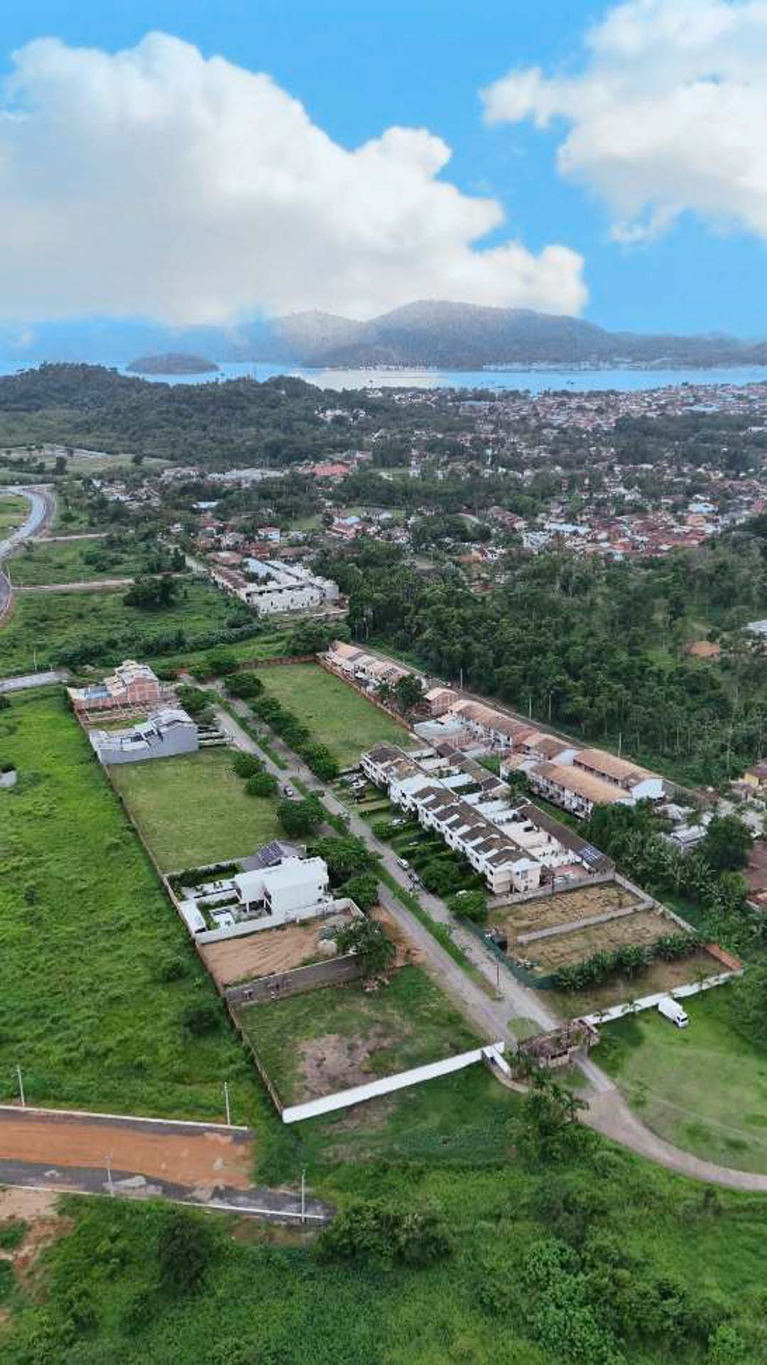 lotes planos parque ypê paraty