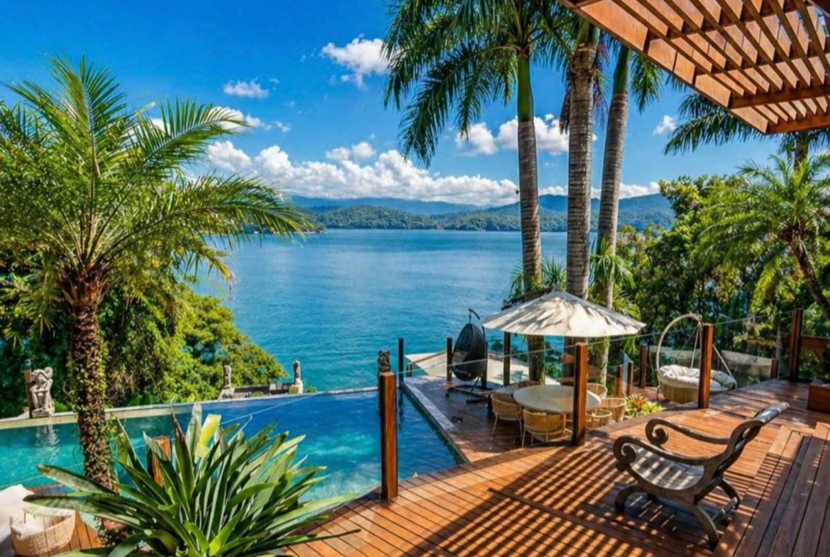 casa de luxo vista mar paraty