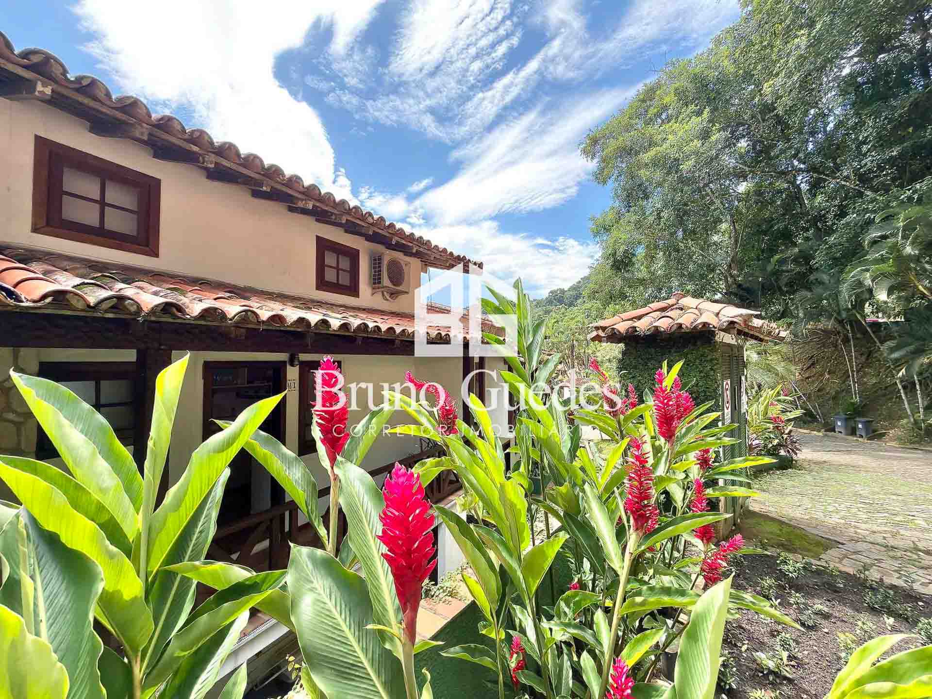 casa frente mar paraty-15 fachada casa marina paraty venda