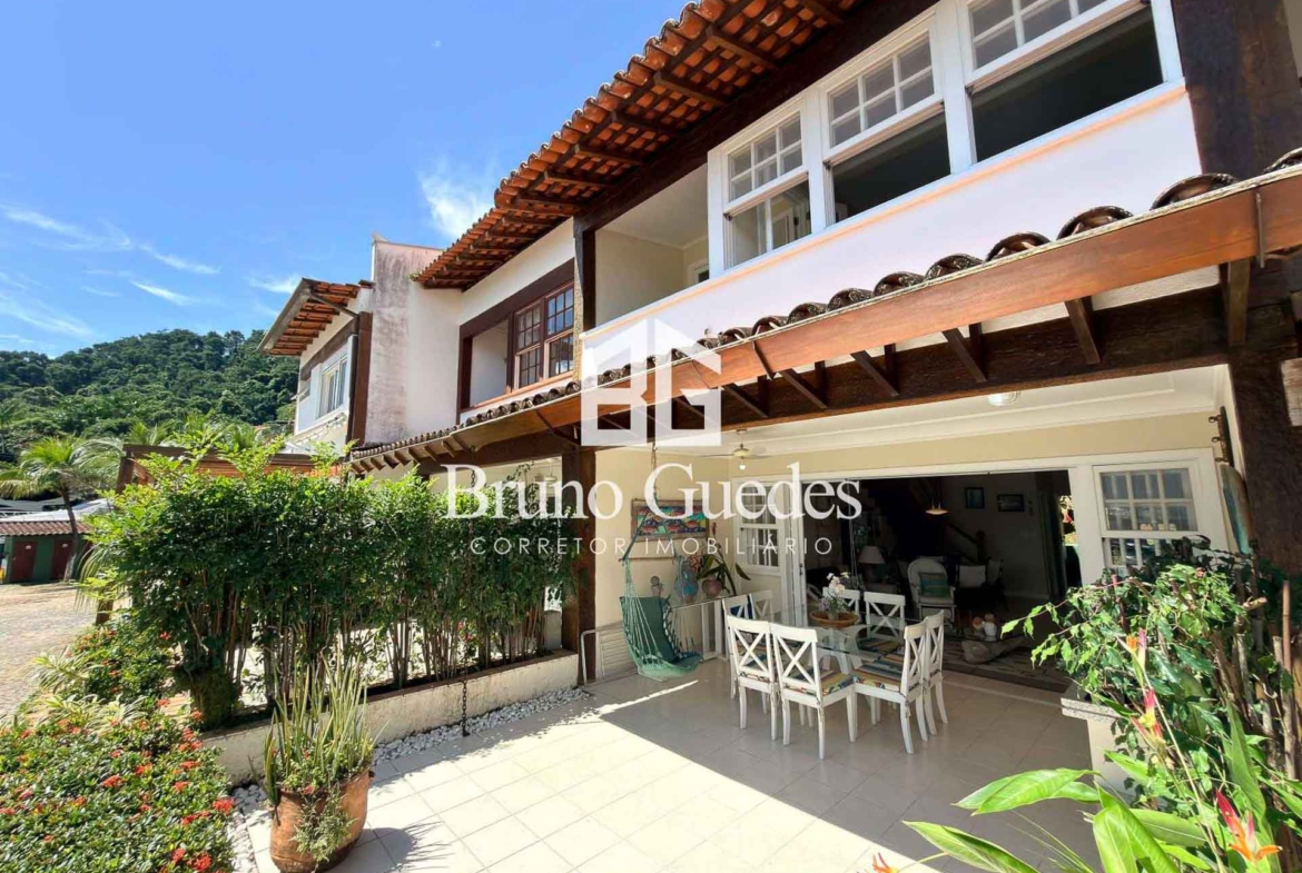 casa em condomínio fechado paraty