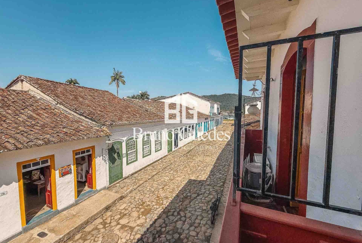 sacada colonial centro histórico paraty