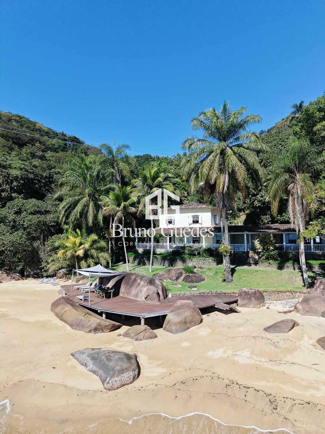 Casa beira-mar para locação em Angra dos Reis